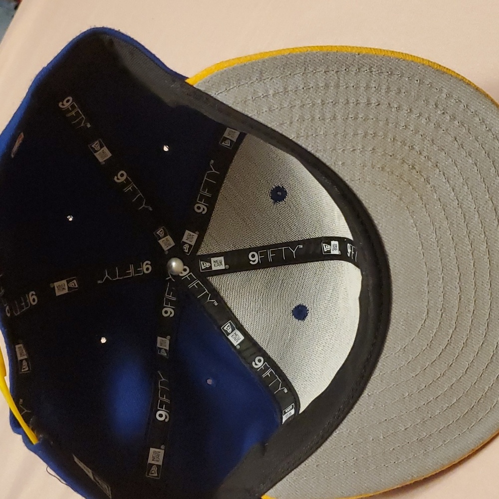 Hat - Picture 4 of 5